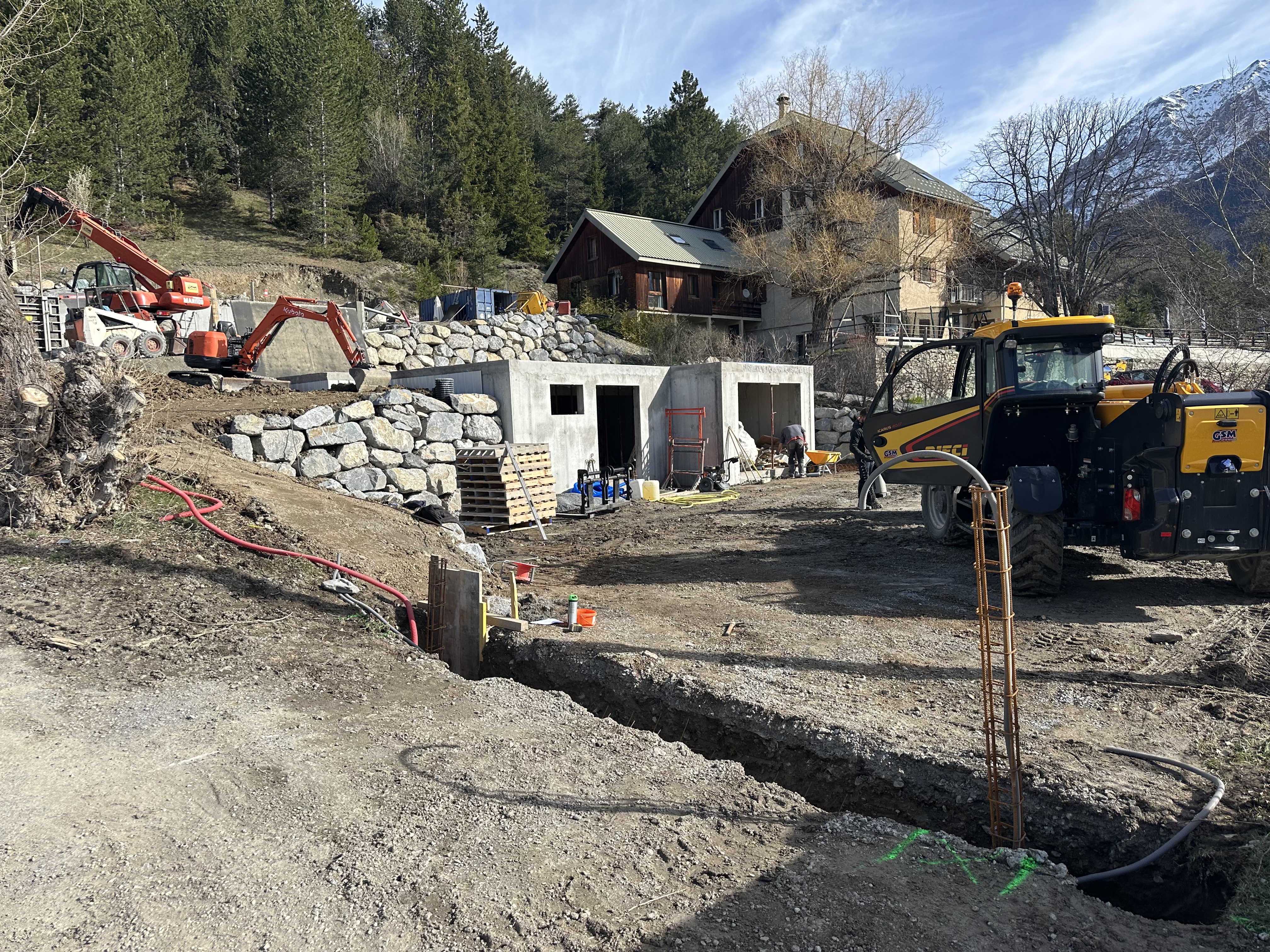 Soutènement pierre béton SCB