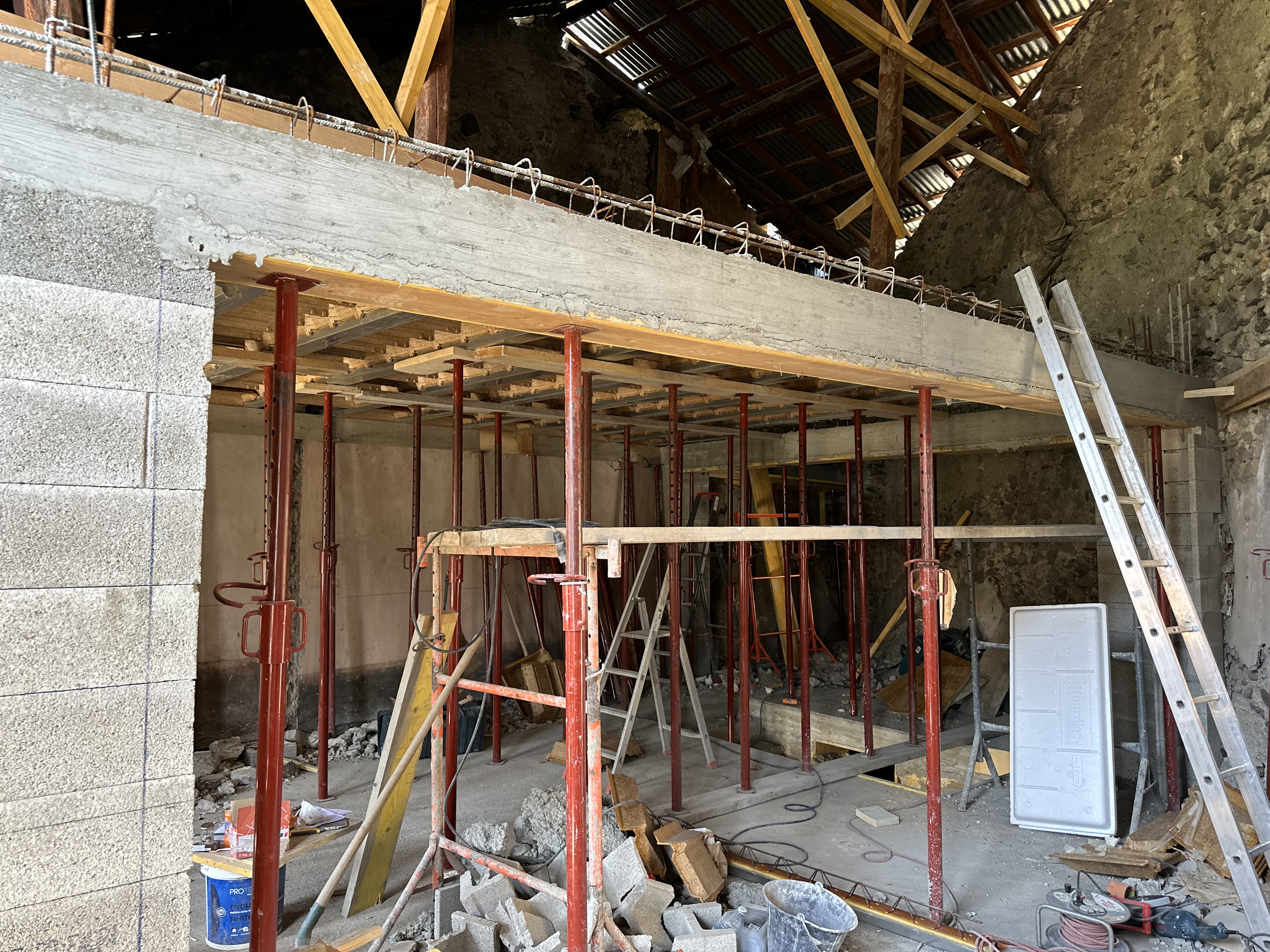 Réhabilitation grange plancher béton SCB