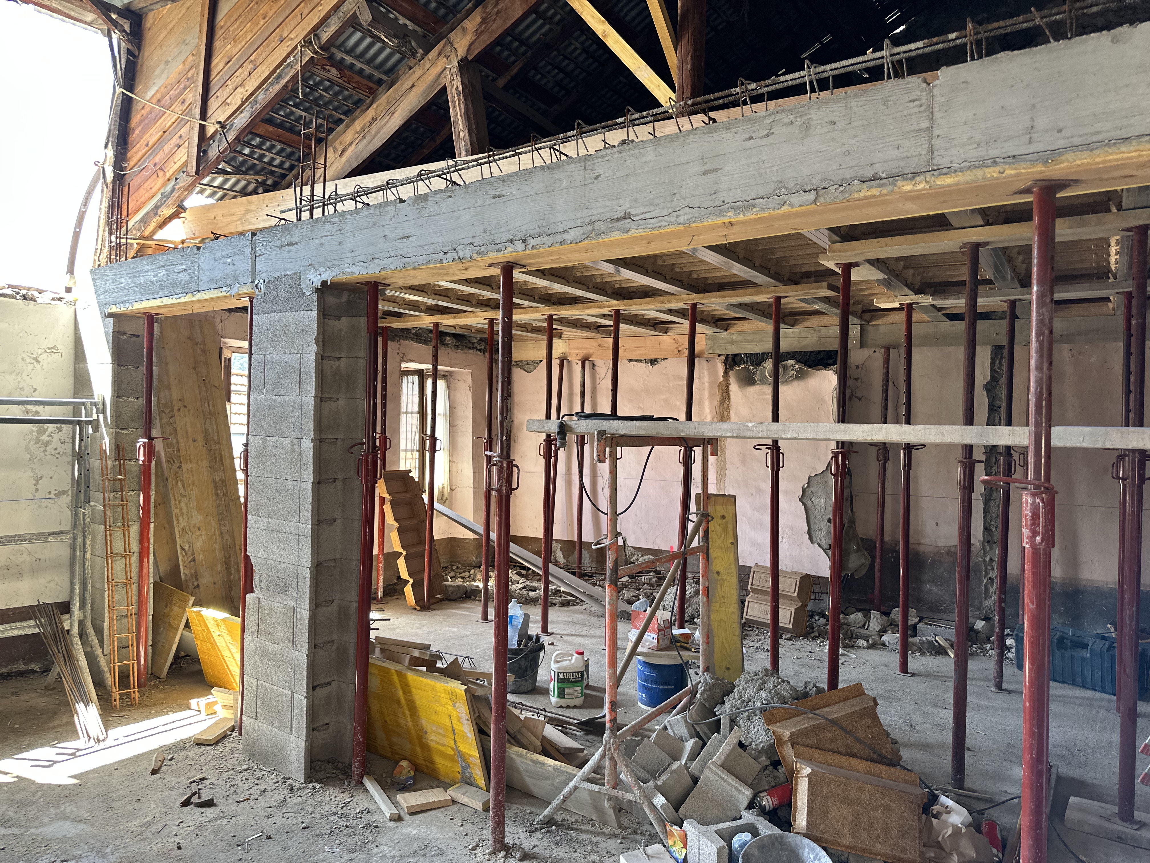 Plancher béton armé grange SCB